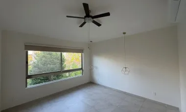 CASA EN VENTA EN VENTA EN EL YUCATAN COUNTRY CLUB