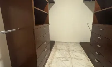 CASA EN VENTA EN VENTA EN EL YUCATAN COUNTRY CLUB