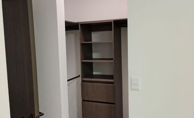 SE RENTA casa amueblada en Murano Residencial