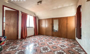 DEAL INVERSIÓN EN PLAYA ANCHA – CASA DE 3 PLANTAS 11D Y 5B