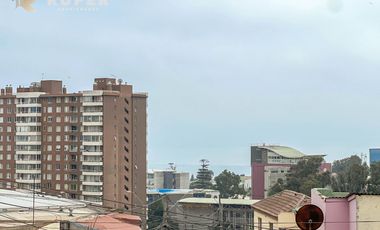 DEAL INVERSIÓN EN PLAYA ANCHA – CASA DE 3 PLANTAS 11D Y 5B