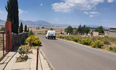 Casa Campestre Amplia En Venta Con Una Bonita Vista, Y En Una Zona Tranquila, Servicios Necesarios, Ideal Para Andar A Caballo Y En Cuatrimotos.