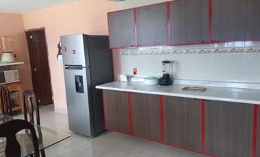 Casa Campestre Amplia En Venta Con Una Bonita Vista, Y En Una Zona Tranquila, Servicios Necesarios, Ideal Para Andar A Caballo Y En Cuatrimotos.