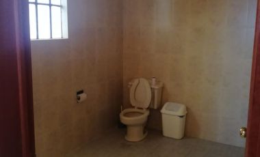 Casa Campestre Amplia En Venta Con Una Bonita Vista, Y En Una Zona Tranquila, Servicios Necesarios, Ideal Para Andar A Caballo Y En Cuatrimotos.