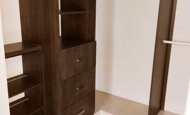 SE RENTA casa en Amberes Residencial