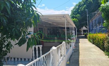 EN GIRARDOT - CUNDINAMARCA VENDEMOS CASA ESQUINERA EN EL CONJUNTO ALICANTE