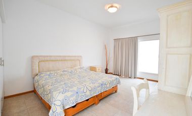 Distinguida y elegante residencia en la floresta, Ajijic