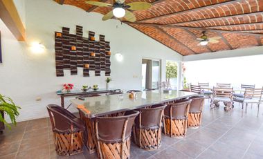 Distinguida y elegante residencia en la floresta, Ajijic