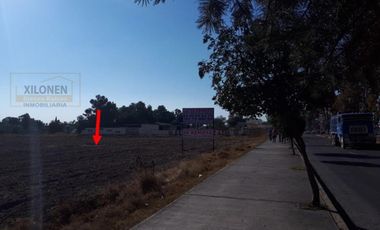 Terreno En Venta en Zumpango Edo. Méx. de OPORTUNIDAD con tres vialidades. Frente a la plaza comercial Town Center. Uso de suelo amplio: CRU CORREDOR