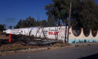 Terreno En Venta en Zumpango Edo. Méx. de OPORTUNIDAD con tres vialidades. Frente a la plaza comercial Town Center. Uso de suelo amplio: CRU CORREDOR