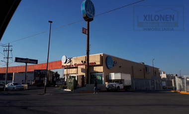 Terreno En Venta en Zumpango Edo. Méx. de OPORTUNIDAD con tres vialidades. Frente a la plaza comercial Town Center. Uso de suelo amplio: CRU CORREDOR