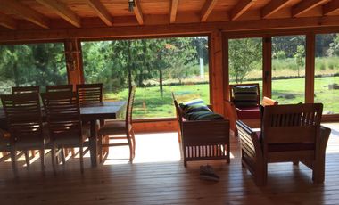 Casa Residencial De Campo Estilo Californiana En Venta.