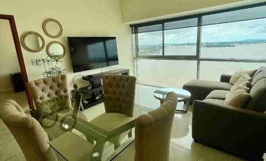 Suite Amoblada en Venta, con vista al río en Riverfront , Puerto Santana