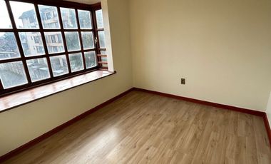 Departamento de 3 dormitorios sector Avenida Alemania