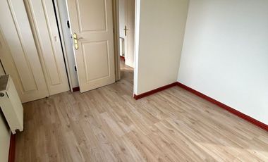 Departamento de 3 dormitorios sector Avenida Alemania