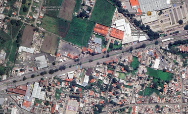 Local comercial con oficinas en venta en San Mateo Cuautepec, Tultitlán, 5 niveles, 16 estacionamientos, 454 m² construcción