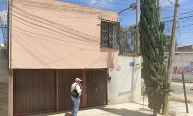 EN VENTA  PRECIOSA CASA PUEBLA SANTA MARIA