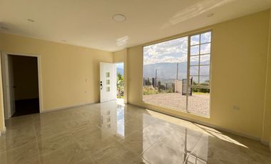 CASA VACACIONAL POR ESTRENAR EN VENTA SECTOR LENTA