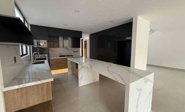 Residencia en venta fraccionamiento bosque Monarca