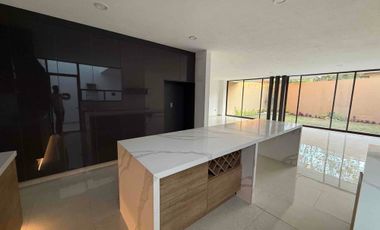 Residencia en venta fraccionamiento bosque Monarca