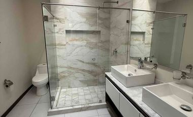 Residencia en venta fraccionamiento bosque Monarca