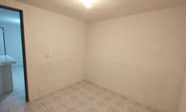 Departamento  en venta a menos de 10 minutos del Centro Histórico de la CDMX, en primer nivel.