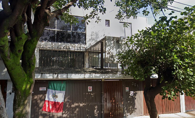 CASA EN VENTA DE REMATE BANCARIO EN COYOACAN, CDMX.