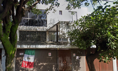 CASA EN VENTA DE REMATE BANCARIO EN COYOACAN, CDMX.