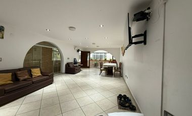 Venta De Casa En Ocasión