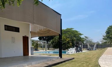 Terreno en venta. Fraccionamiento Jardines del Country, Zona Country, Villahermosa, Tabasco.