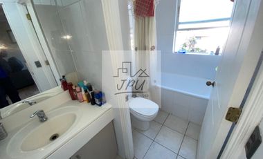 Casa En Condominio Santa Marta Piscina 3d+3b Liga La Reina