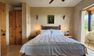 Hermosa Casa “la Cumbre” Dos Niveles, con Alberca, Jacuzzi, Chapoteadero y Jardín.