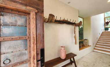 Hermosa Casa “la Cumbre” Dos Niveles, con Alberca, Jacuzzi, Chapoteadero y Jardín.