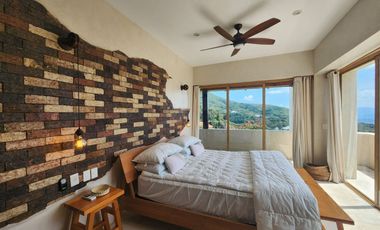 Hermosa Casa “la Cumbre” Dos Niveles, con Alberca, Jacuzzi, Chapoteadero y Jardín.