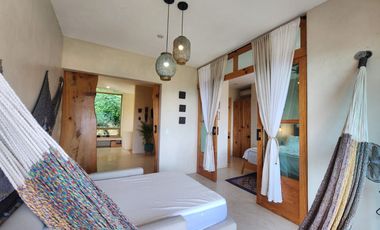 Hermosa Casa “la Cumbre” Dos Niveles, con Alberca, Jacuzzi, Chapoteadero y Jardín.