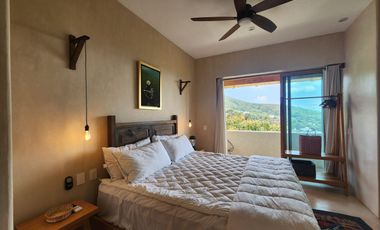 Hermosa Casa “la Cumbre” Dos Niveles, con Alberca, Jacuzzi, Chapoteadero y Jardín.