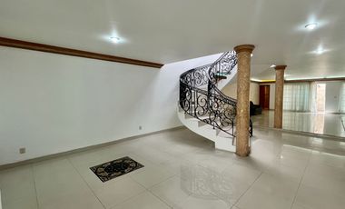 CASA EN RENTA PASEOS DEL SOL