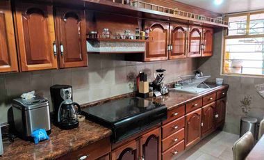 Casa en venta en Valle Dorado, Tlalnepantla