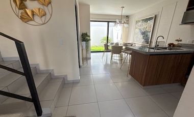 CASA EN VENTA  COTO RESIDENCIAL AL PONIENTE AGUASCALIENTES MZ