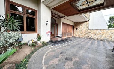 Rumah Elit Langka di Pusat Kota Malang Strategis Dekat UB & Alun-Alun