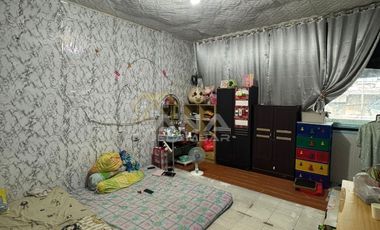 ANA RUMAH JALAN MOBIL UK 4.5X17M DI JELAMBAR