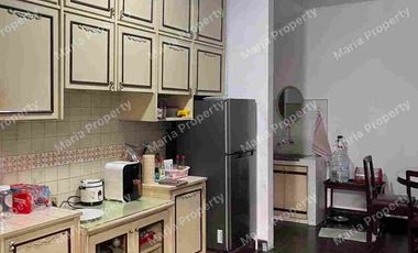 dijual rumah usaha di tengah kota