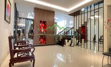 VILLA LUX CITRALAND GAMA CITY