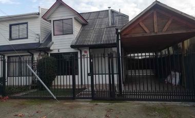 SE VENDE BONITA CASA