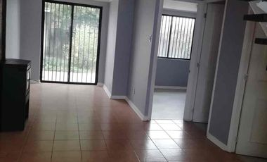 SE VENDE BONITA CASA