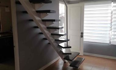 SE VENDE BONITA CASA