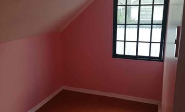 SE VENDE BONITA CASA