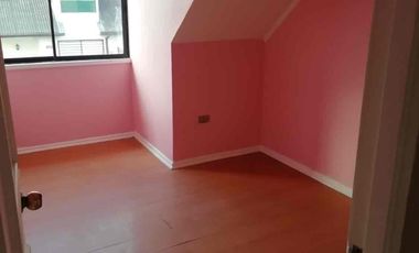 SE VENDE BONITA CASA