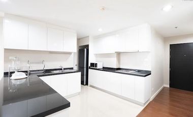 Corner Unit! Large Room with 5 Parking Spaces! Condo for Sale – Belle Grand Rama 9 (Belle Avenue) 2 Bedrooms, 2 Bathrooms, 95.38 sq.m.