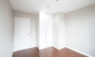 Corner Unit! Large Room with 5 Parking Spaces! Condo for Sale – Belle Grand Rama 9 (Belle Avenue) 2 Bedrooms, 2 Bathrooms, 95.38 sq.m.